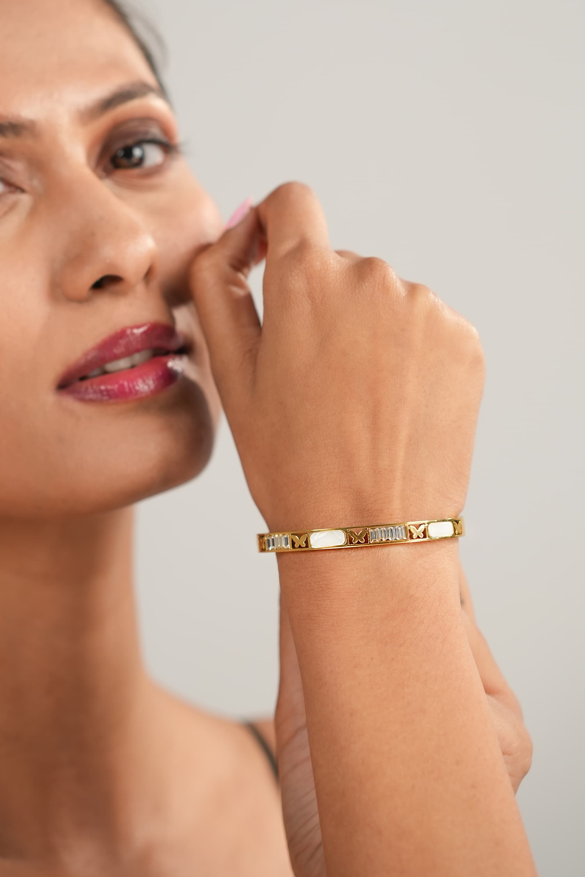 Sharoon Images media